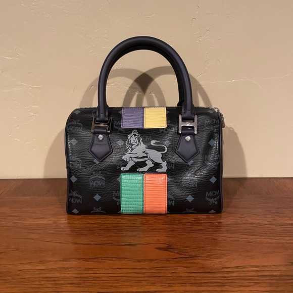 🔥 MCM Authentic Limited Edition Handbag - Picture 2 of 8